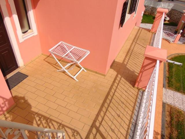 Saraiva's Guest House room 2